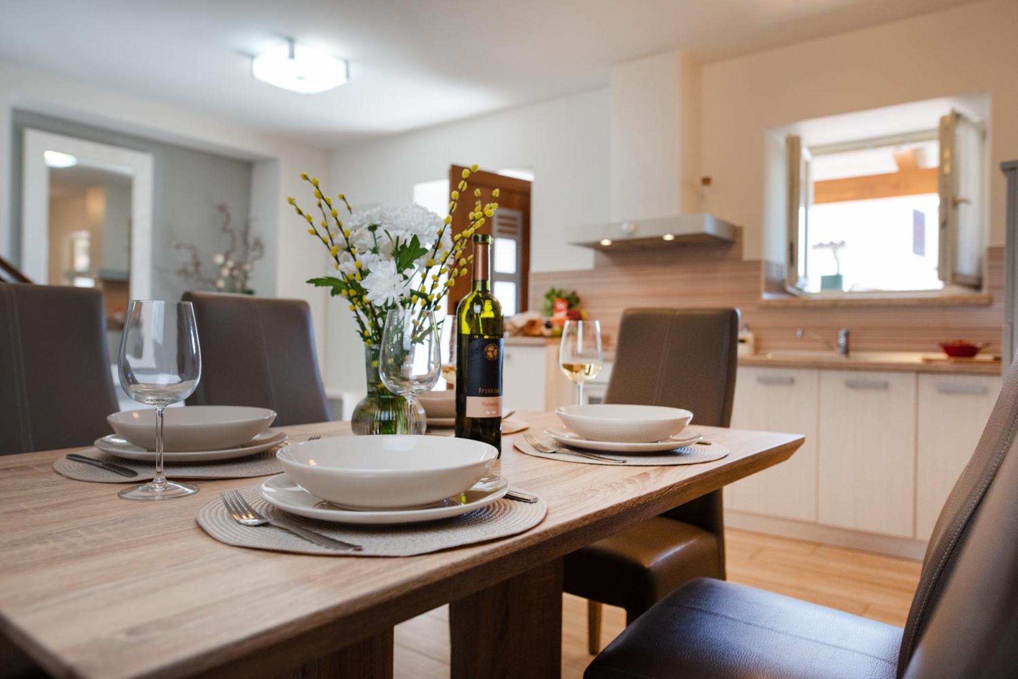 Truffle House Karlic Apartment Бузет Екстериор снимка