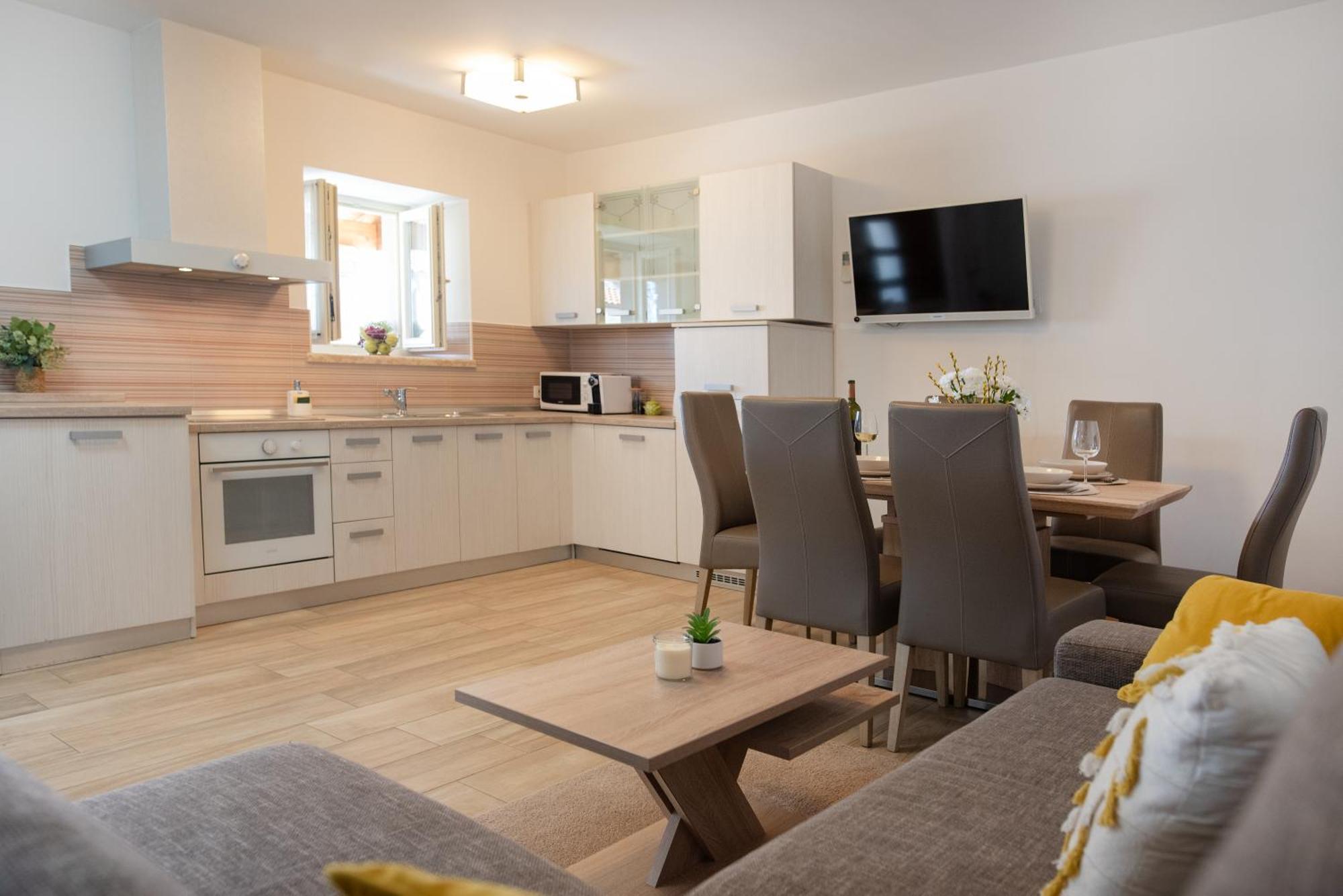 Truffle House Karlic Apartment Бузет Екстериор снимка