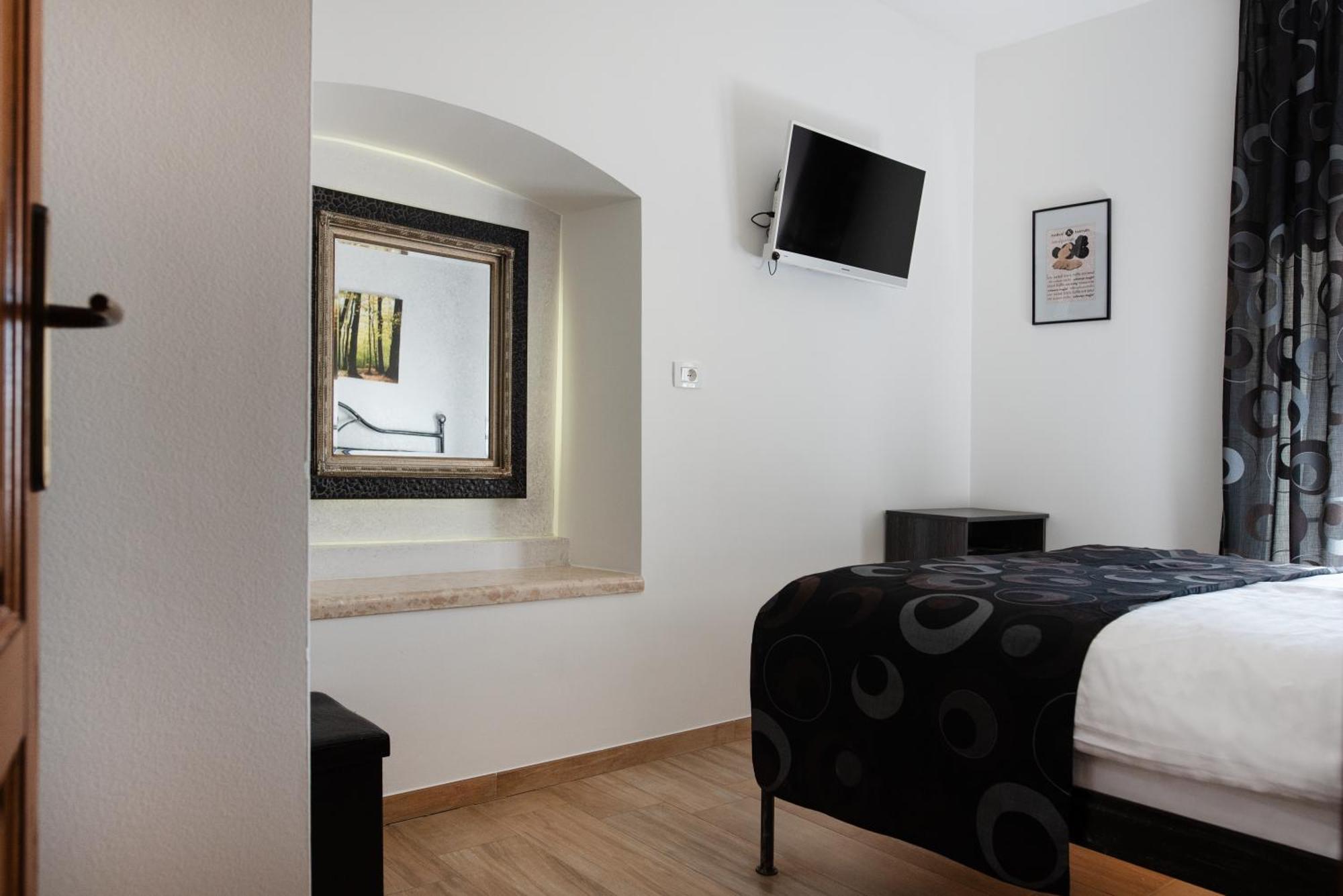 Truffle House Karlic Apartment Бузет Екстериор снимка